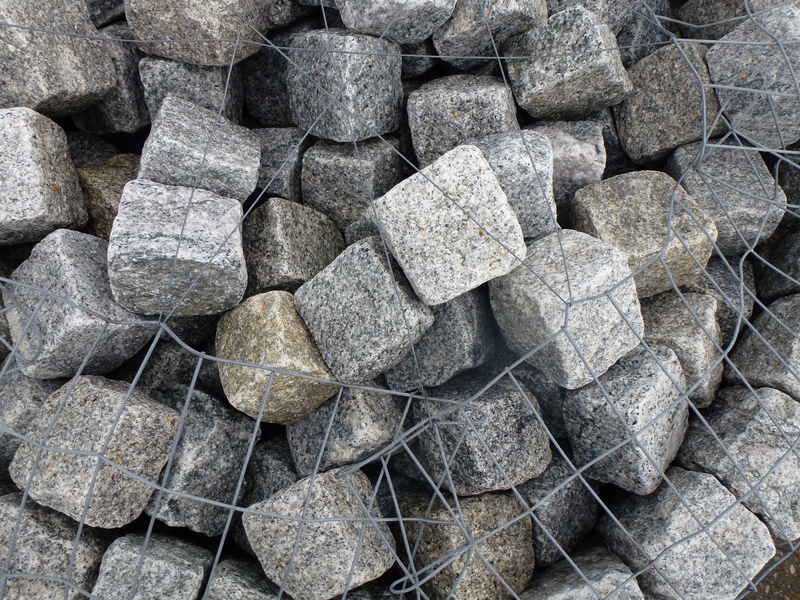 Hand Cut Belgium Block- Gray Cubes 4"x4"x4"